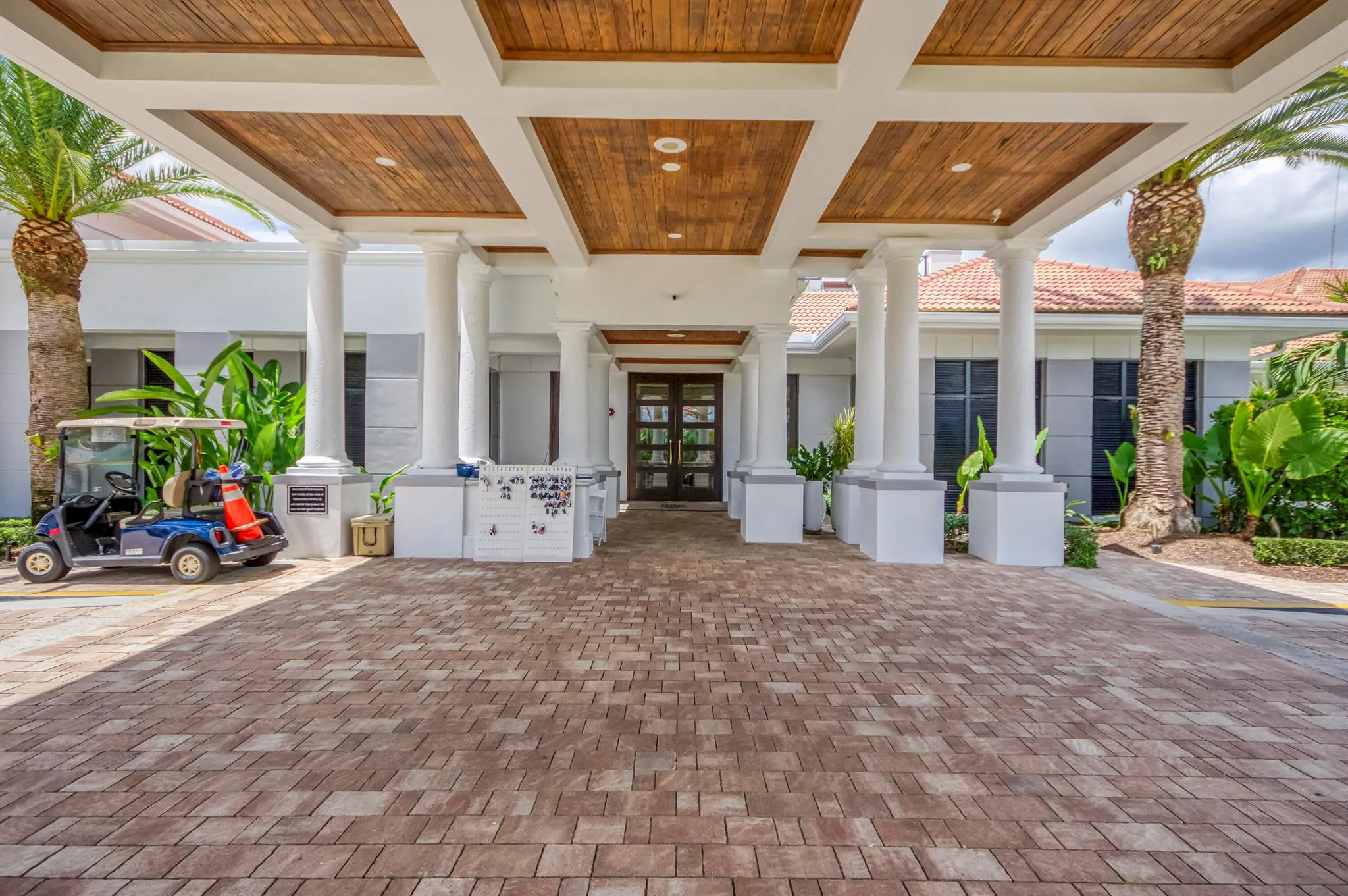 7583 Orchid Hammock Drive, #5c