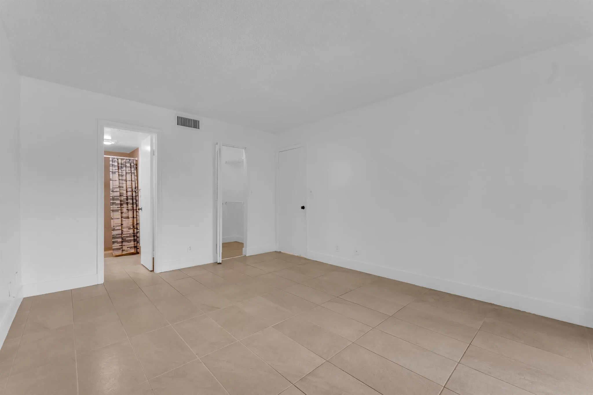 1224 S Military Trail, #2324