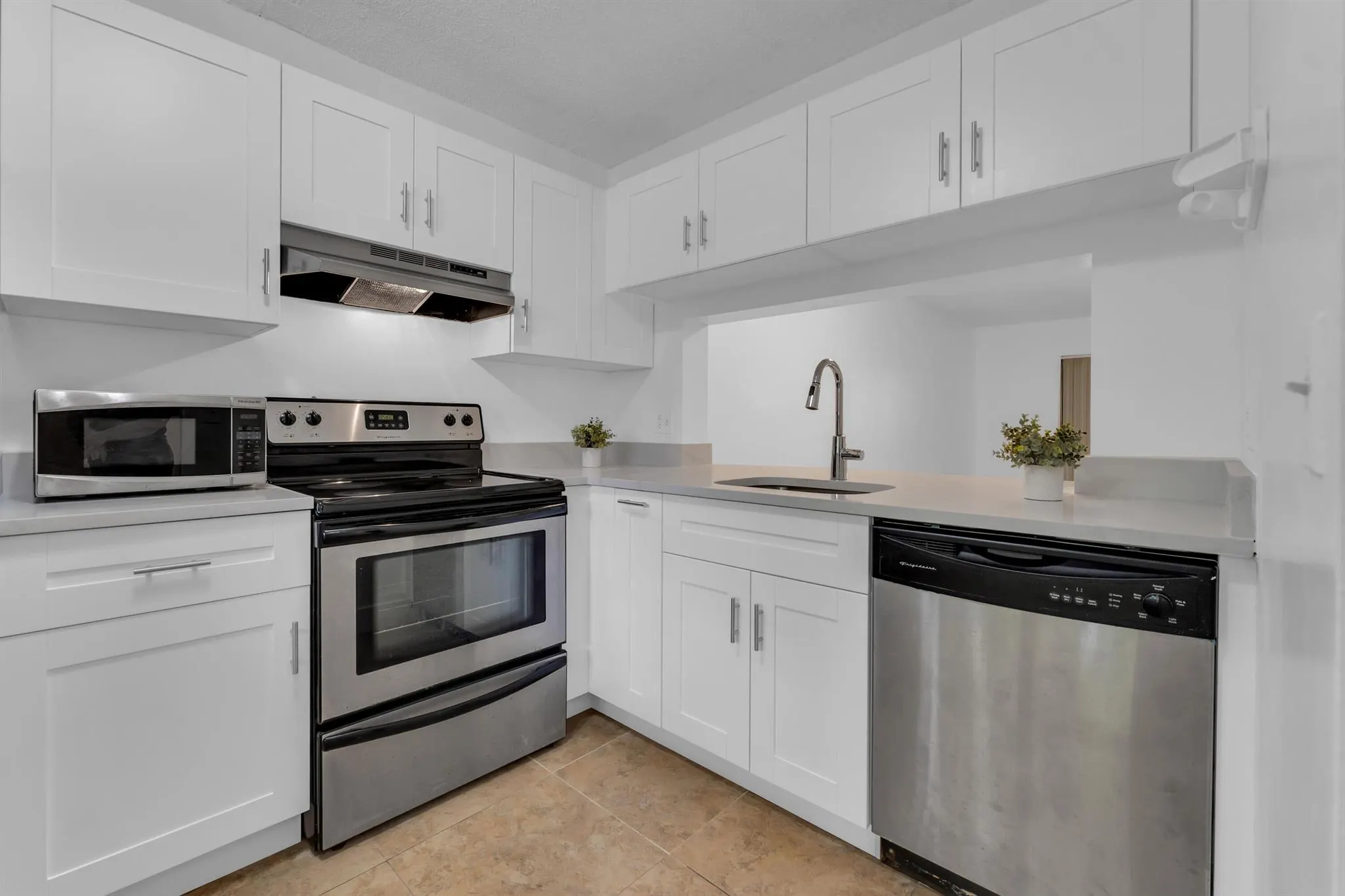 1224 S Military Trail, #2324