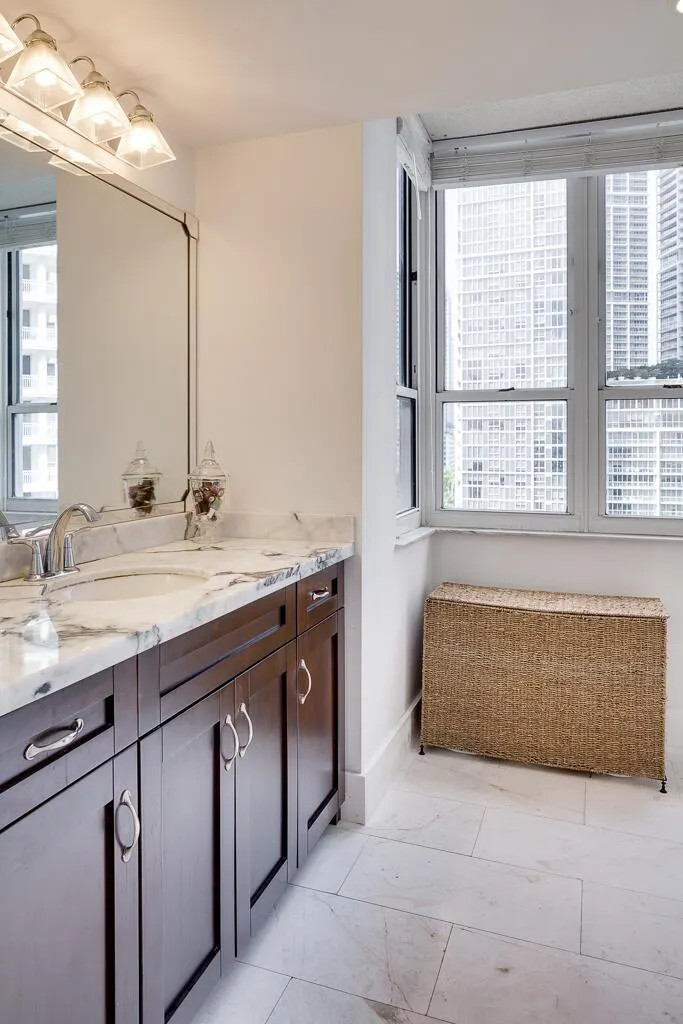 701 Brickell Key Boulevard, #1003
