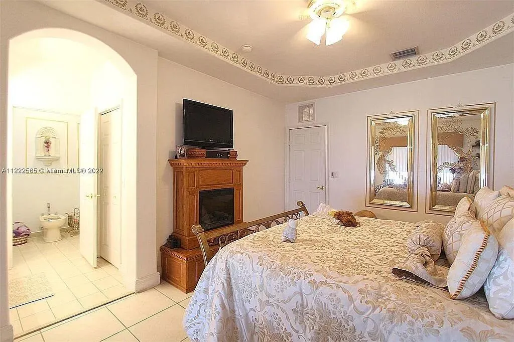 17870 SW 155th Court