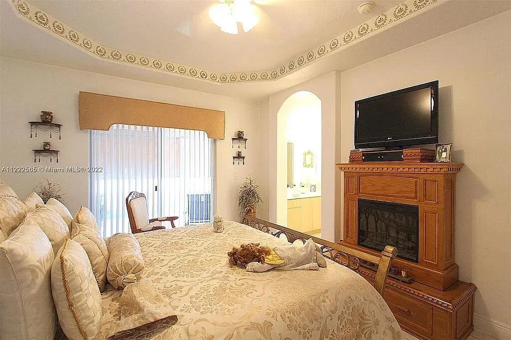 17870 SW 155th Court