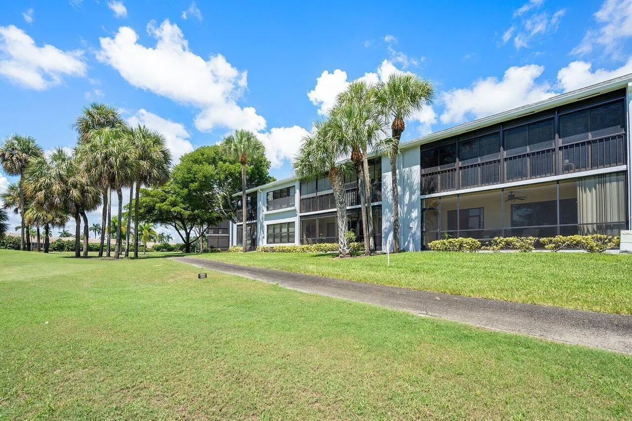 5020 Golfview Court, #1413
