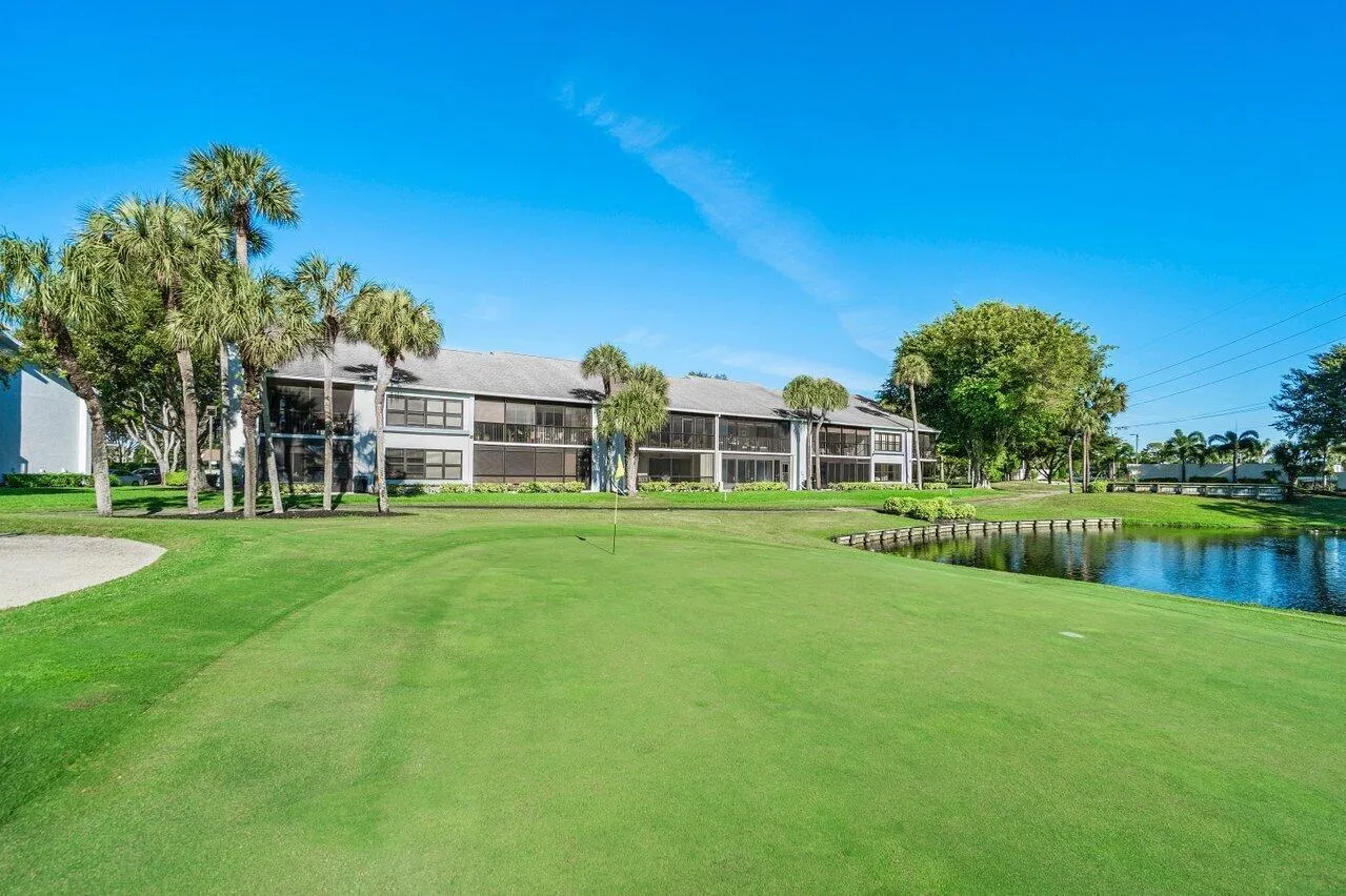 5020 Golfview Court, #1413