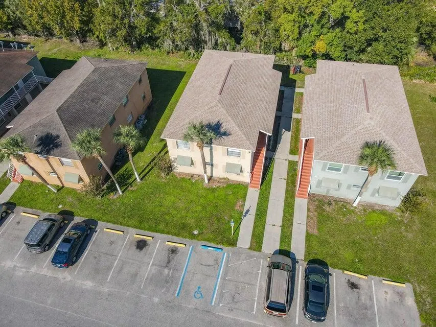 714 Michigan Court, #2