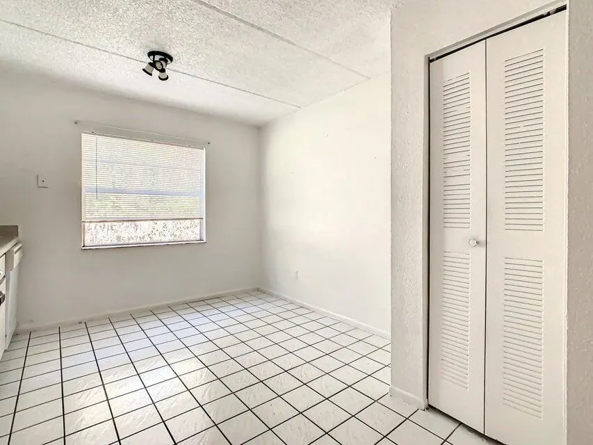 714 Michigan Court, #2