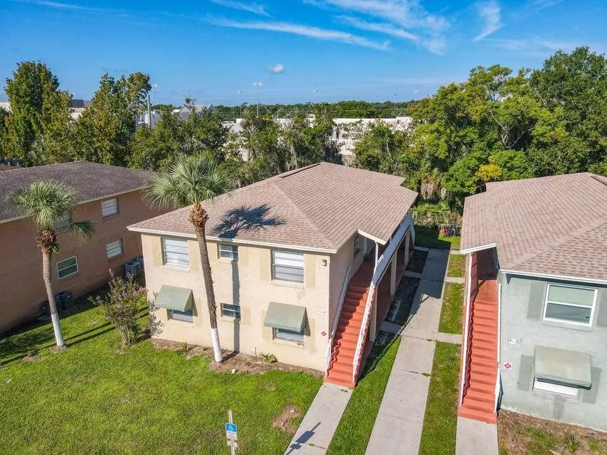 714 Michigan Court, #2