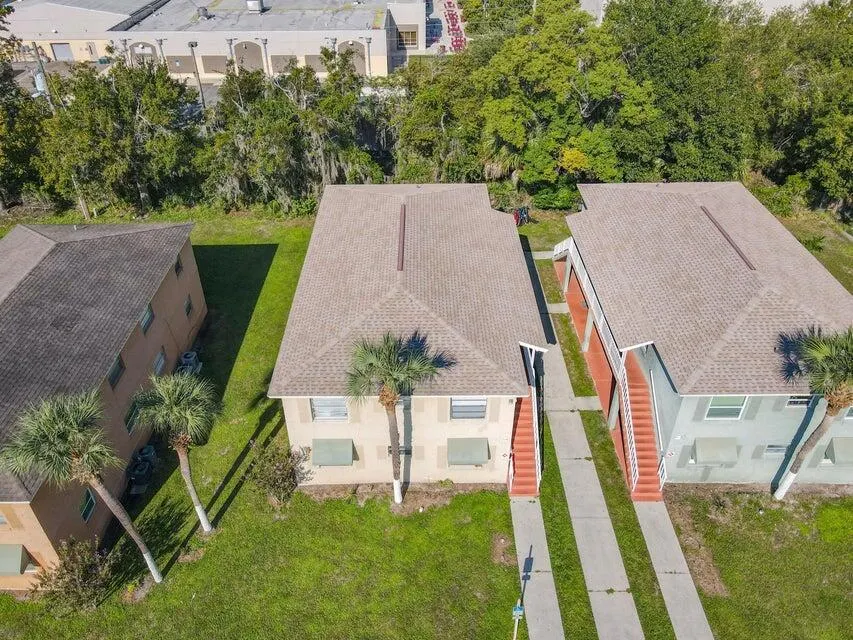 714 Michigan Court, #2