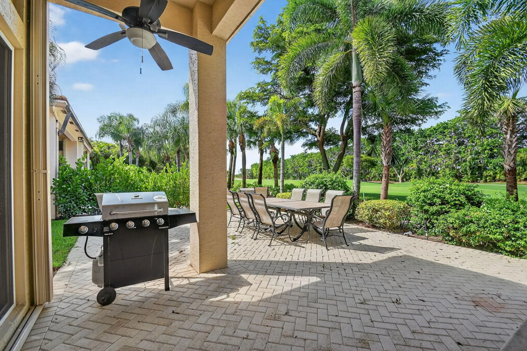 4233 Imperial Club Lane