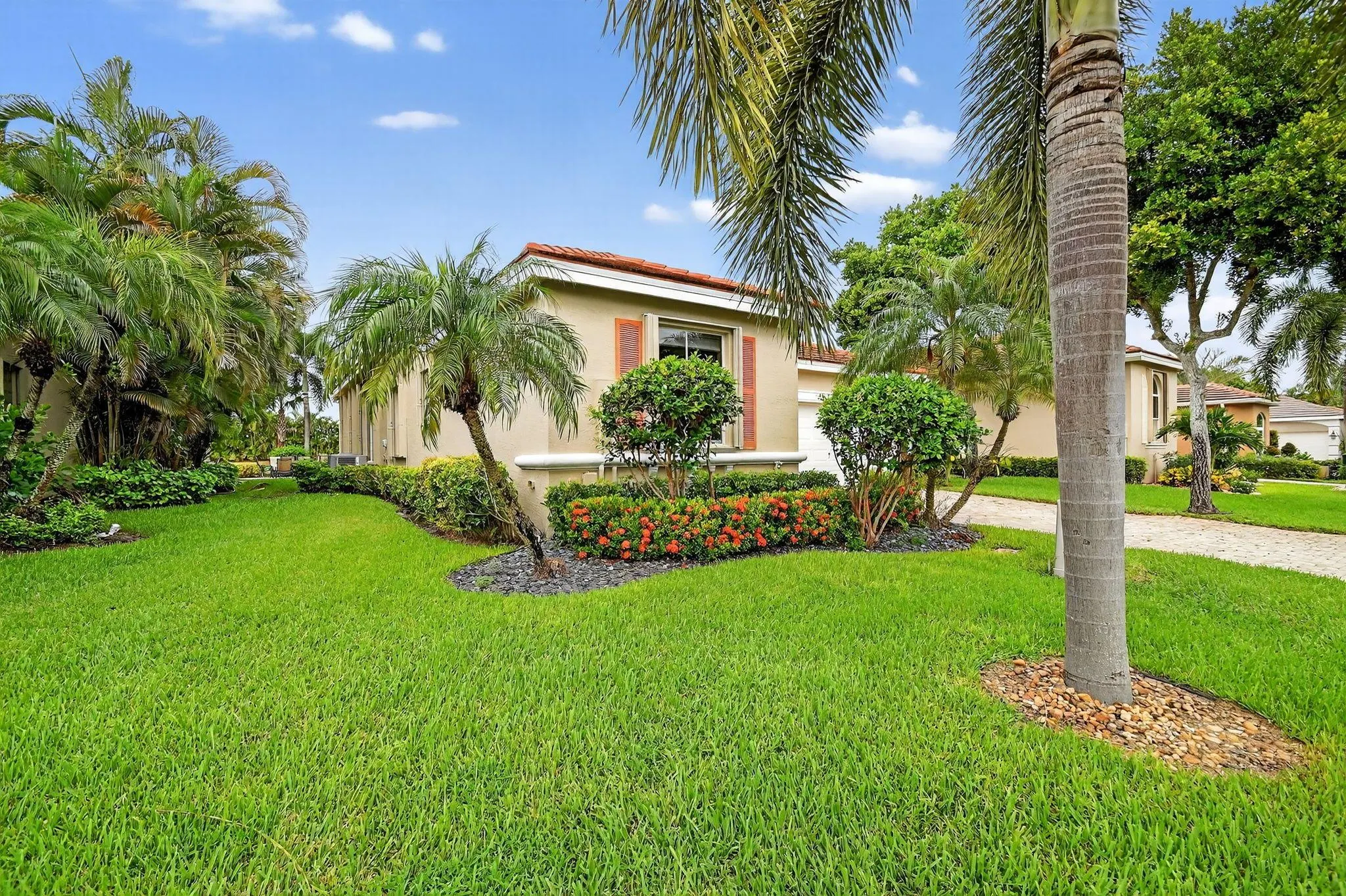 4233 Imperial Club Lane