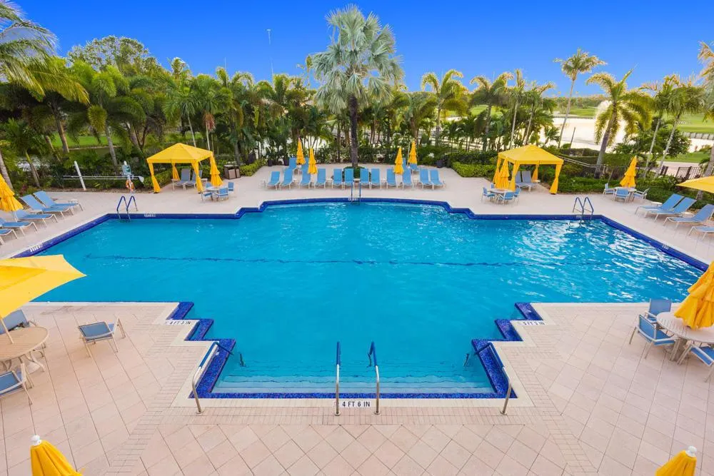 4233 Imperial Club Lane