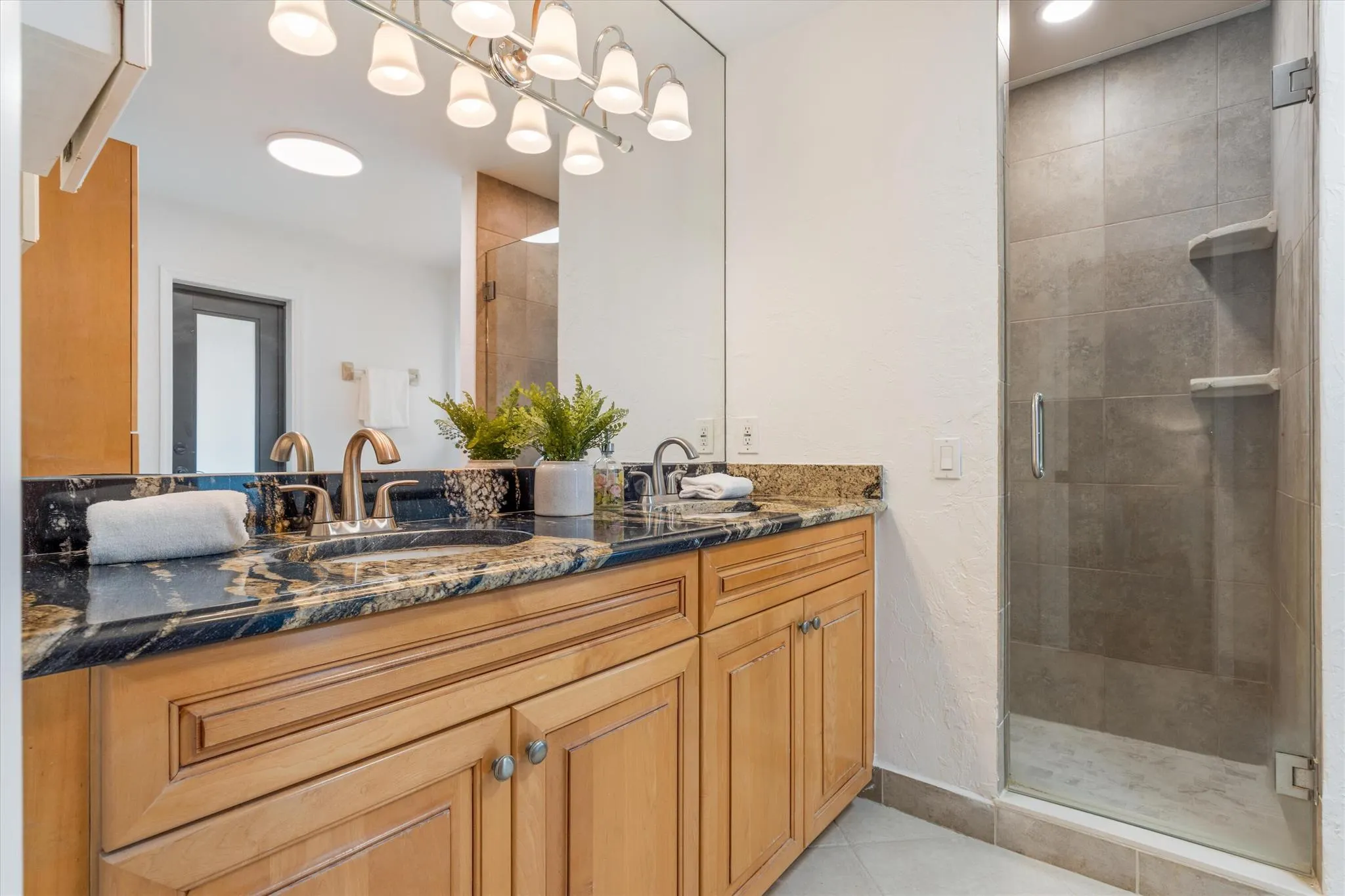 2412 NW 32nd Street