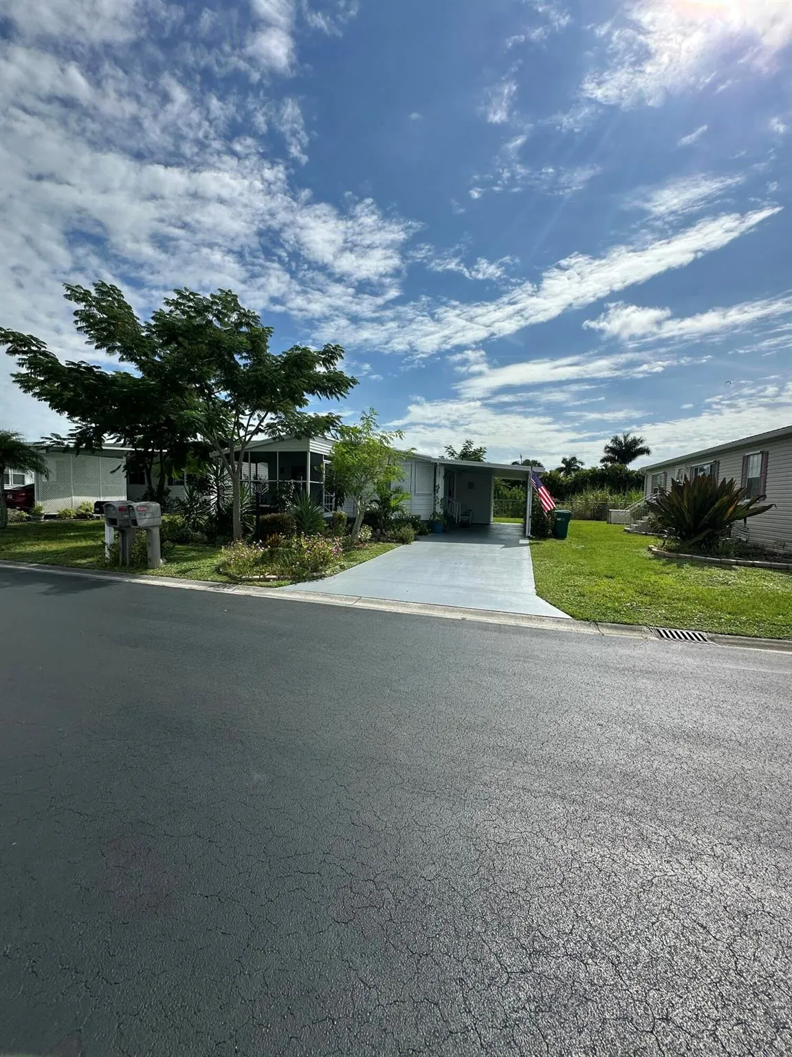 1633 SW 35th Circle