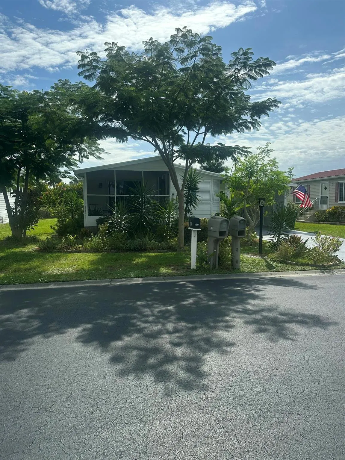 1633 SW 35th Circle