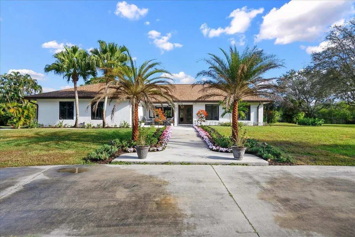 16748 Fox Trail Lane