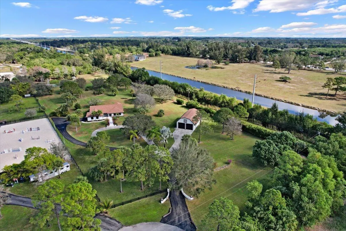 16748 Fox Trail Lane