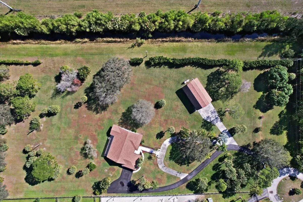 16748 Fox Trail Lane