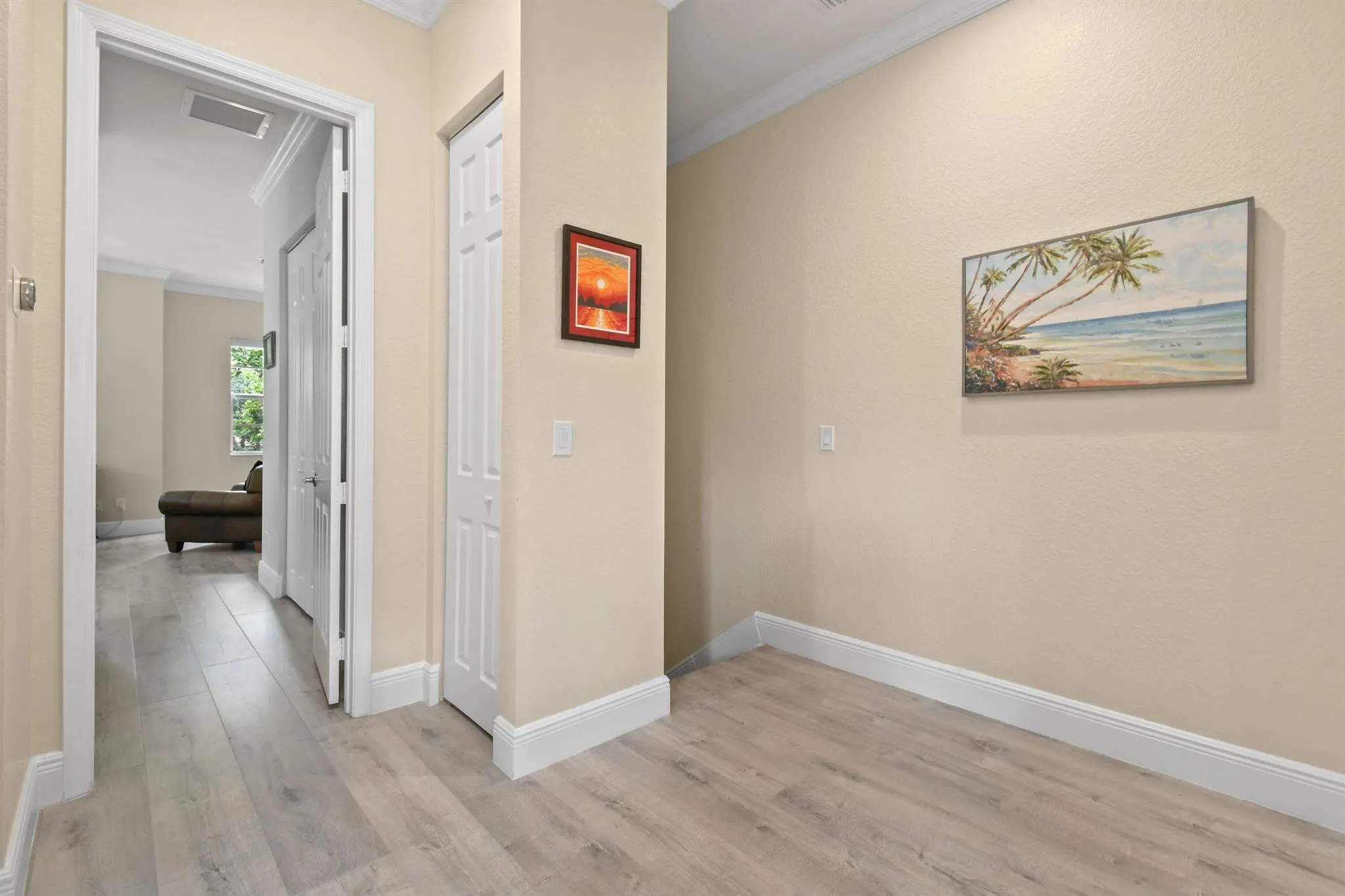 102 Lismore Lane
