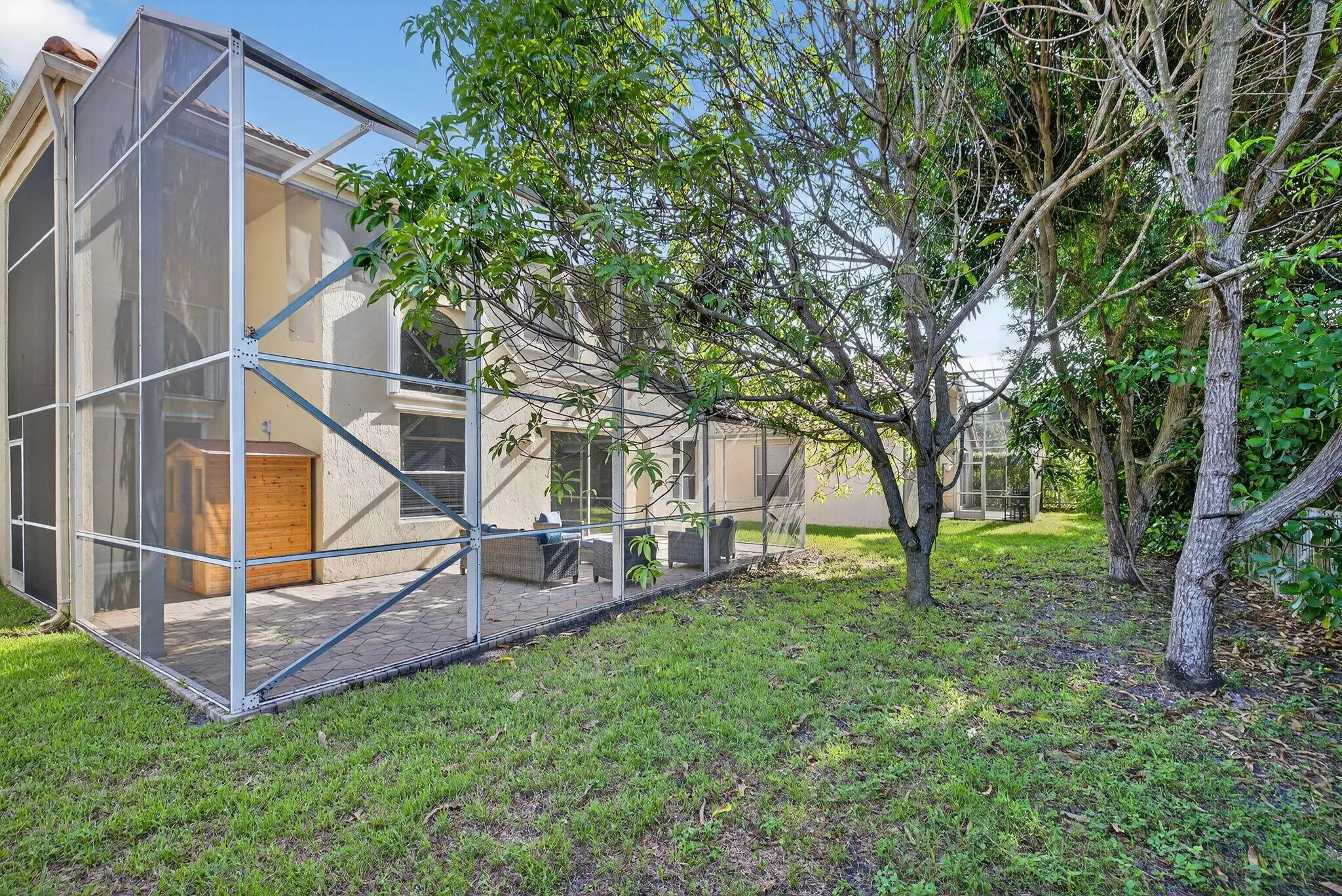 6468 NW 78th Place