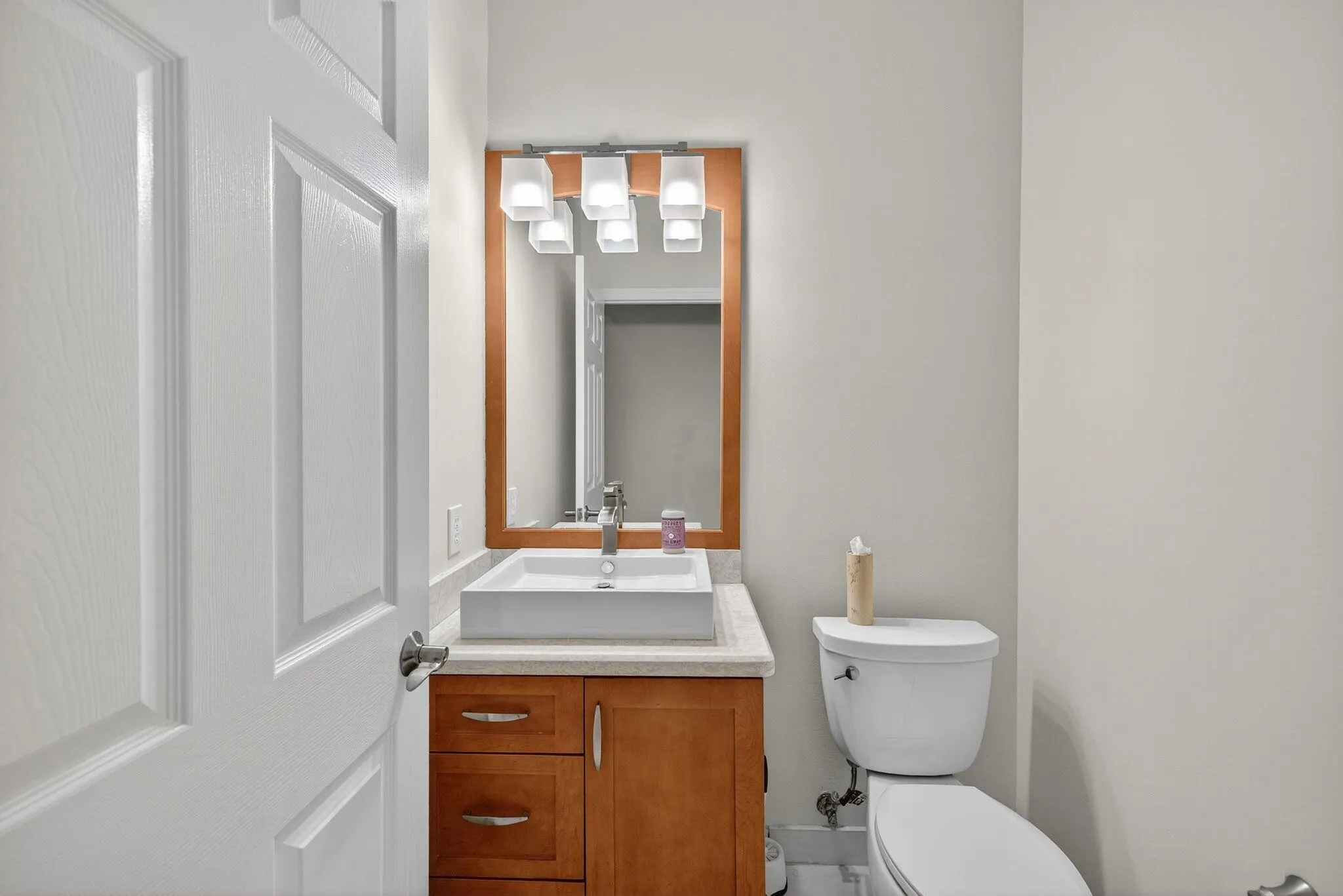 6468 NW 78th Place