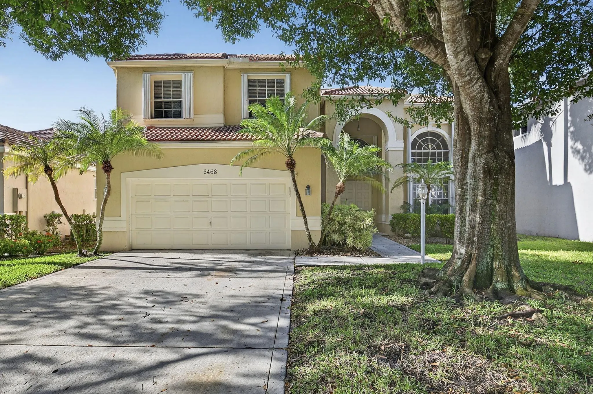 6468 NW 78th Place