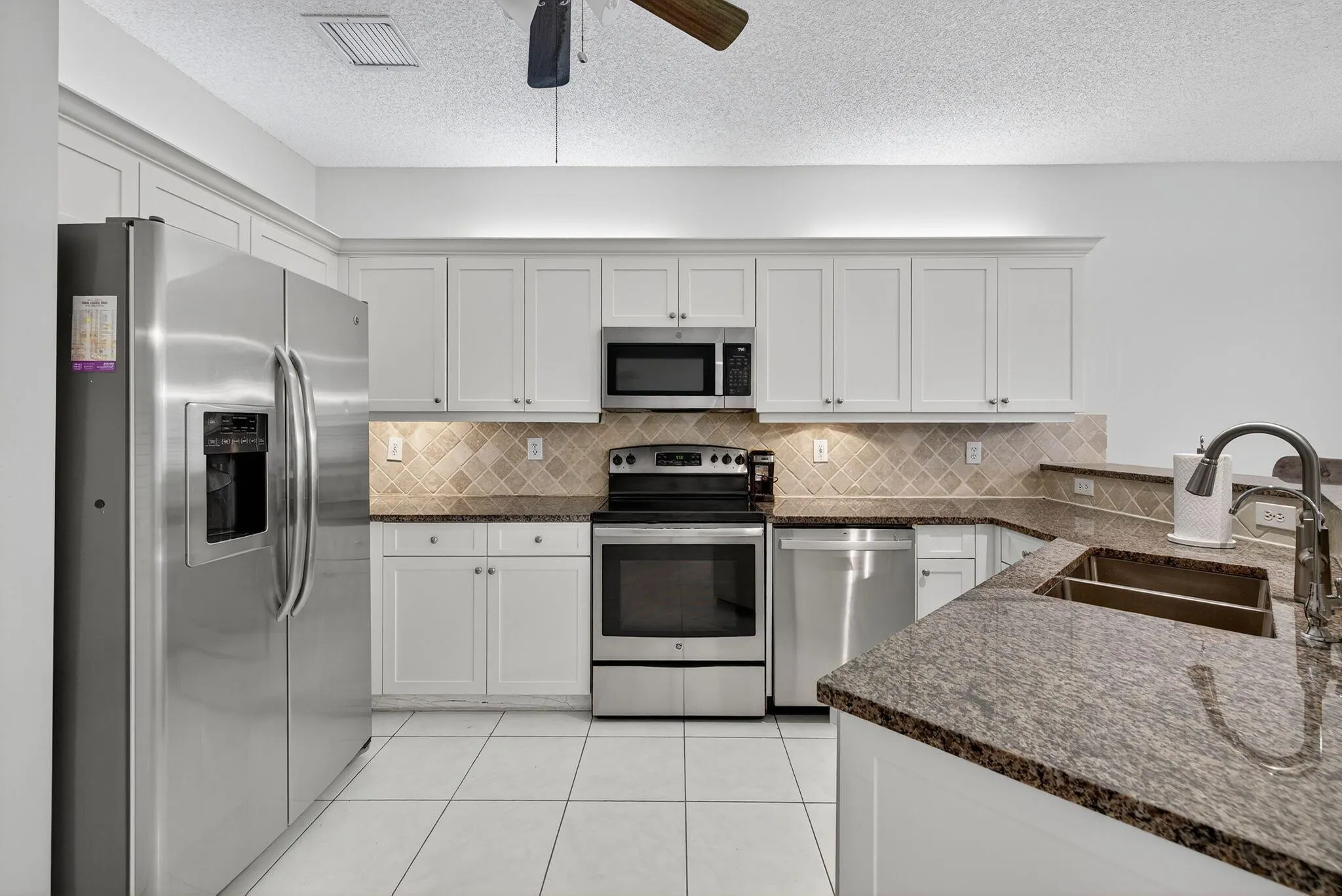 6468 NW 78th Place