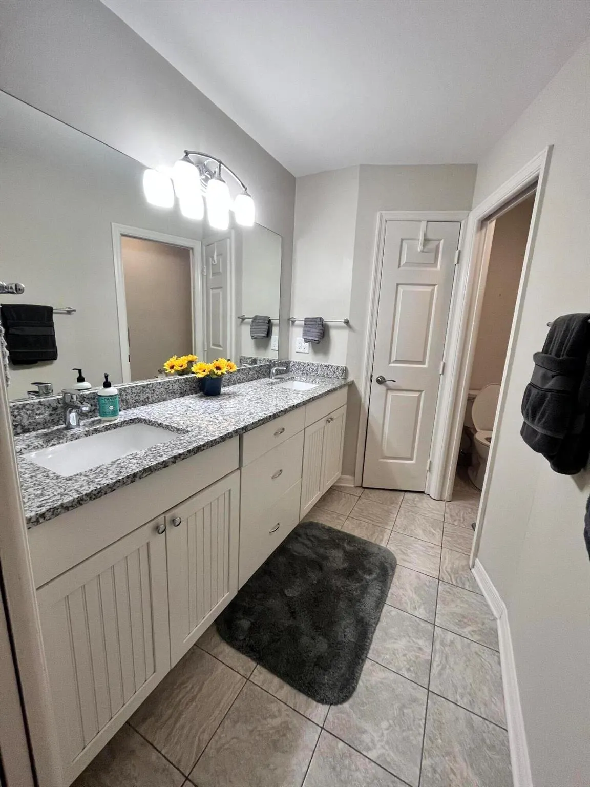 150 SE Four Winds Drive, #B-103