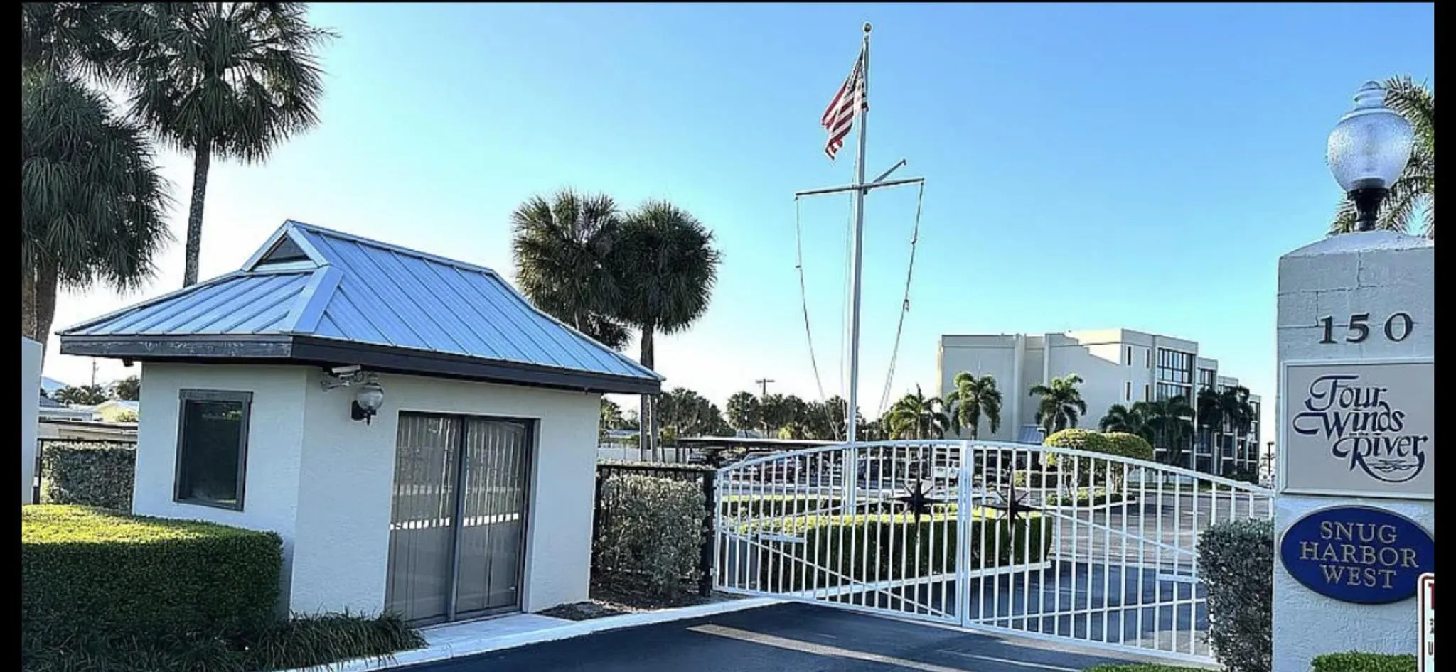 150 SE Four Winds Drive, #B-103