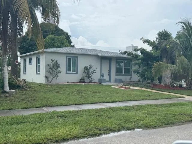 2329 West Dr