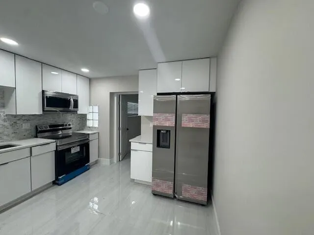 2329 West Dr