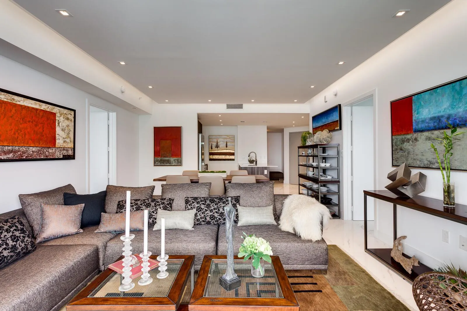 488 NE 18th Street, #4711