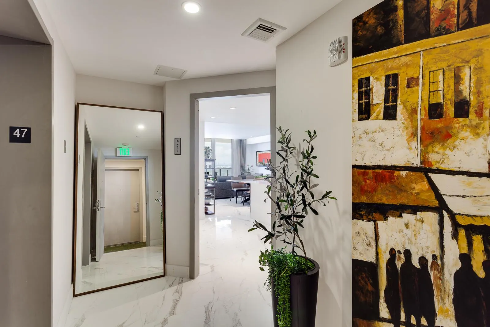 488 NE 18th Street, #4711