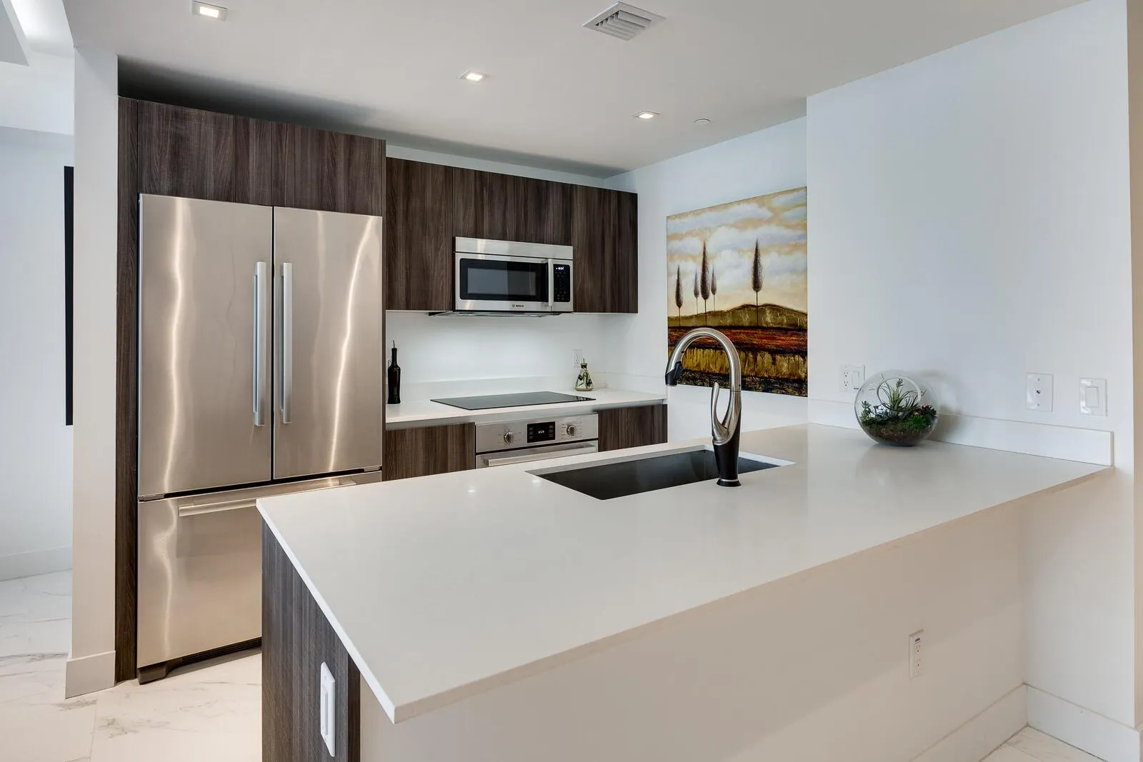 488 NE 18th Street, #4711