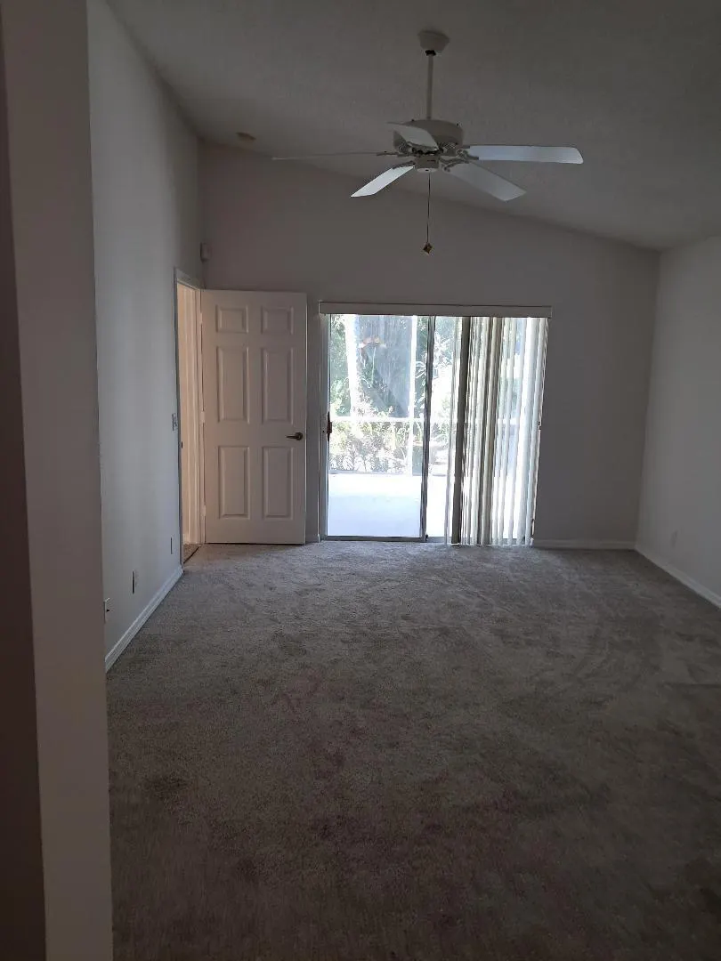 7260 SE Magellan Lane