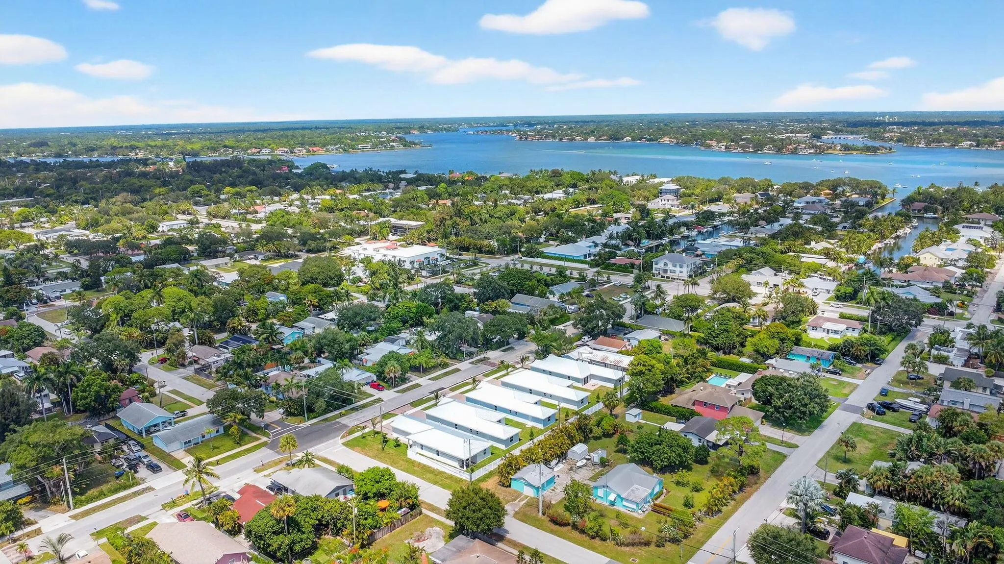611 N Loxahatchee Drive