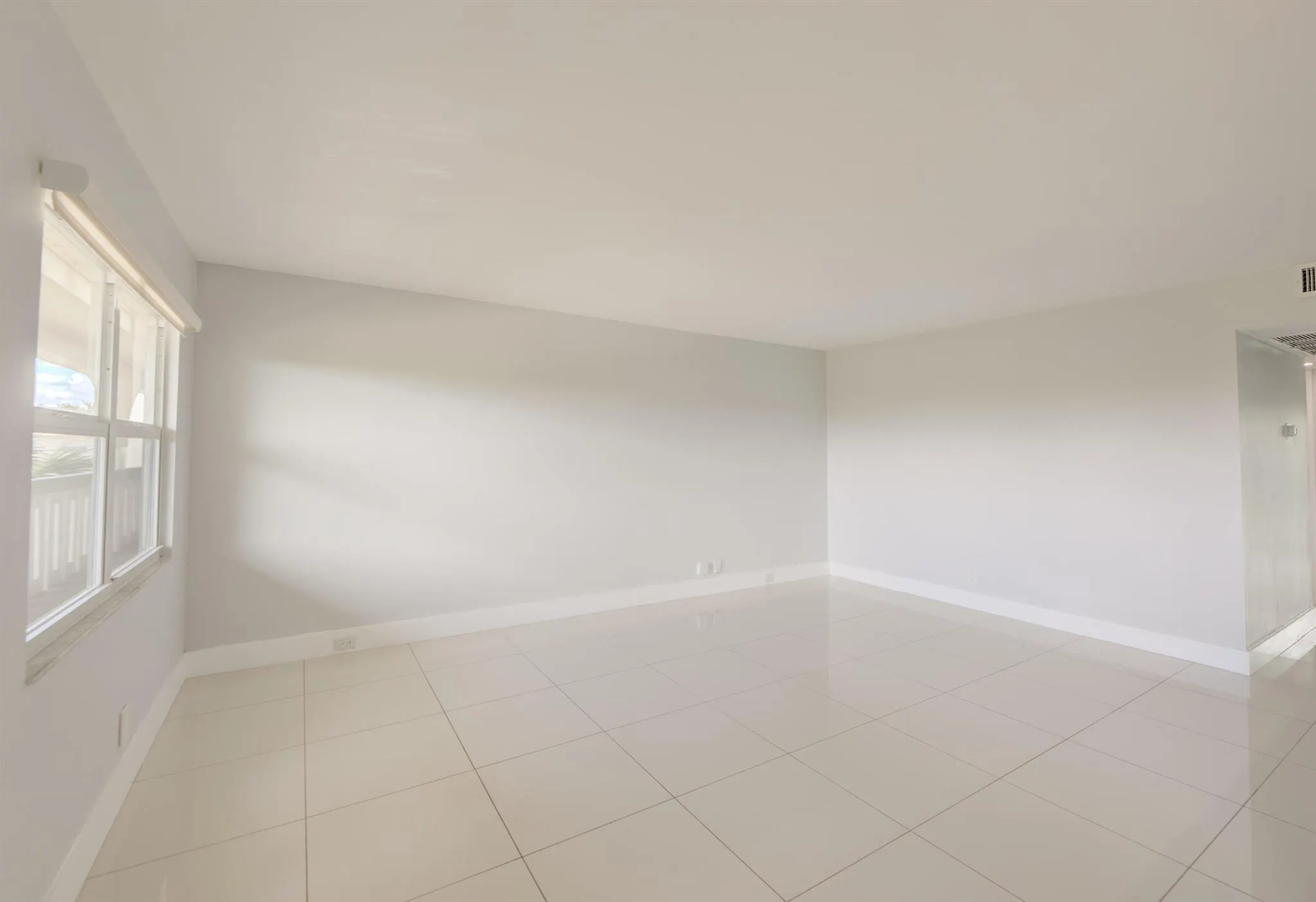 1902 Bermuda Circle, #J4