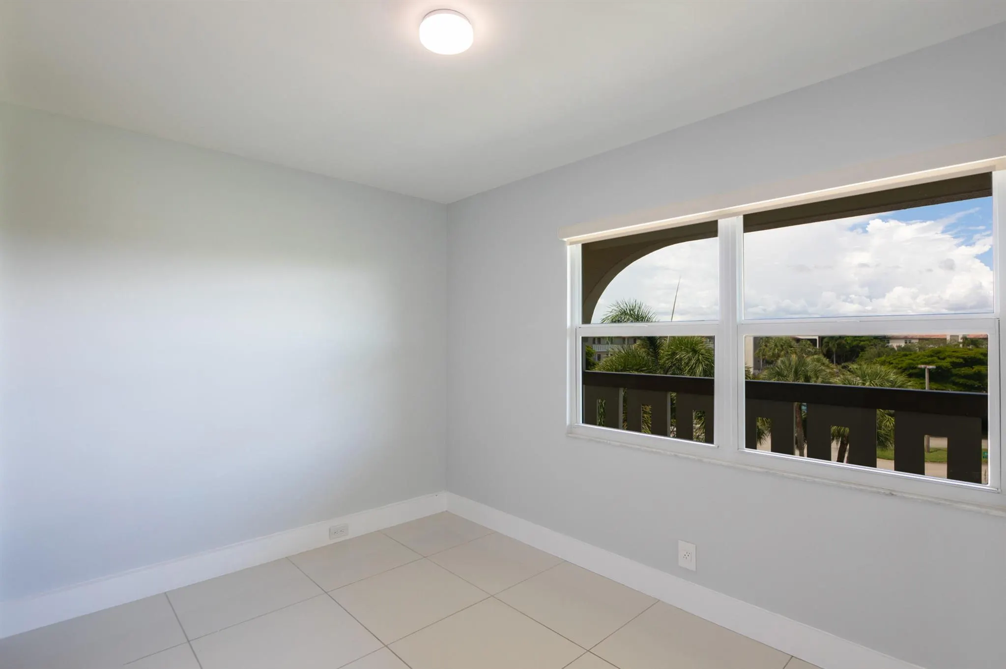 1902 Bermuda Circle, #J4