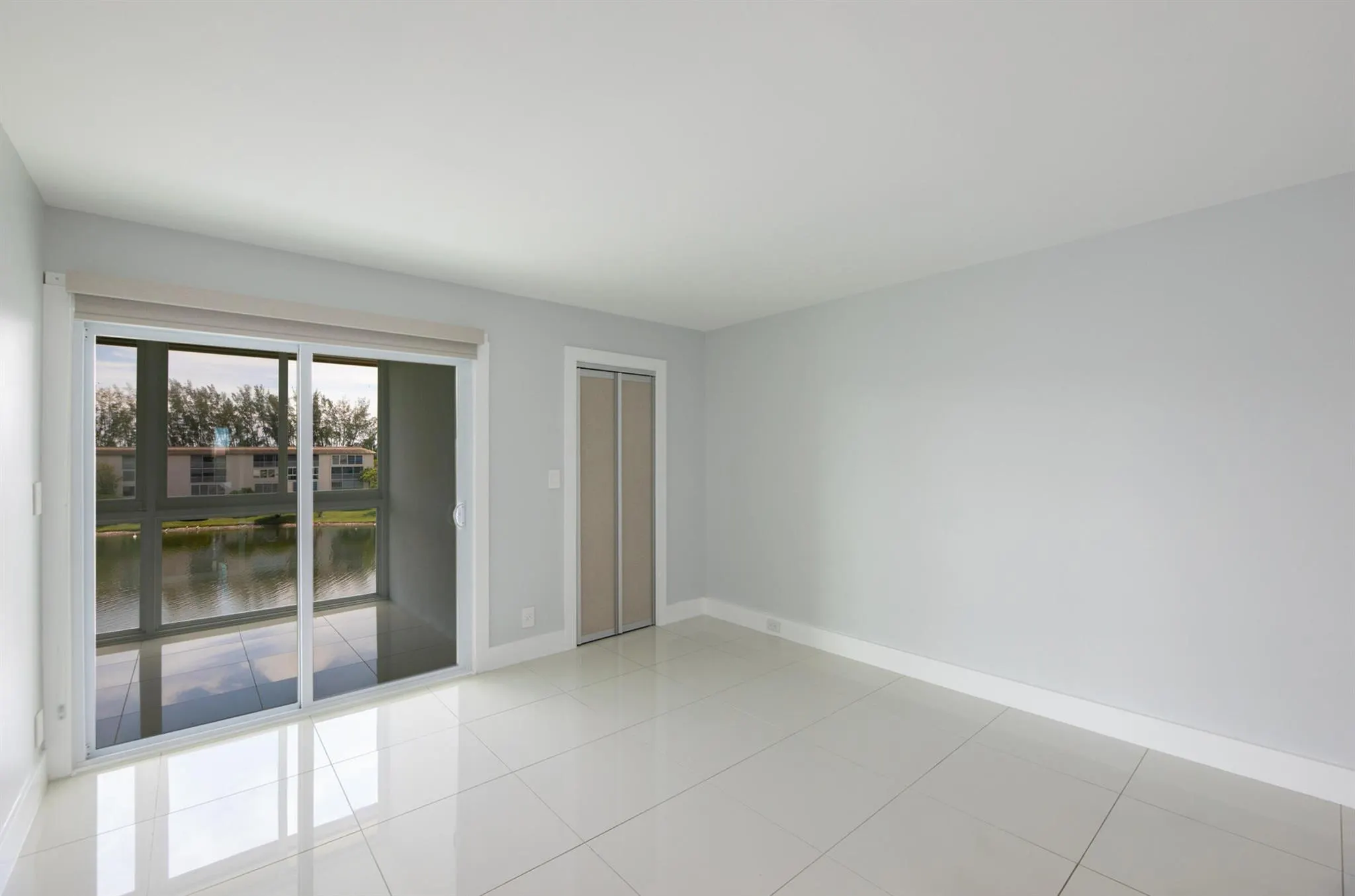 1902 Bermuda Circle, #J4