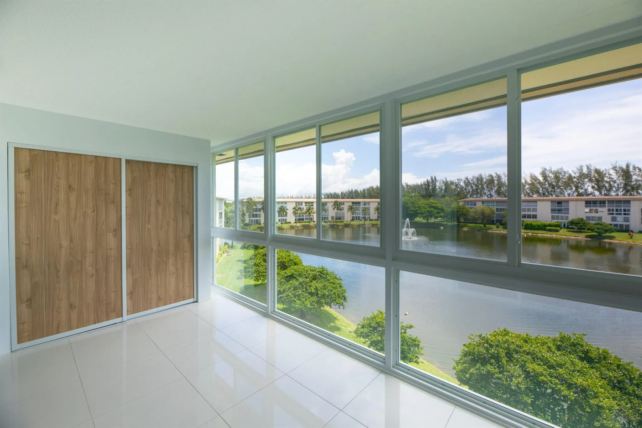 1902 Bermuda Circle, #J4