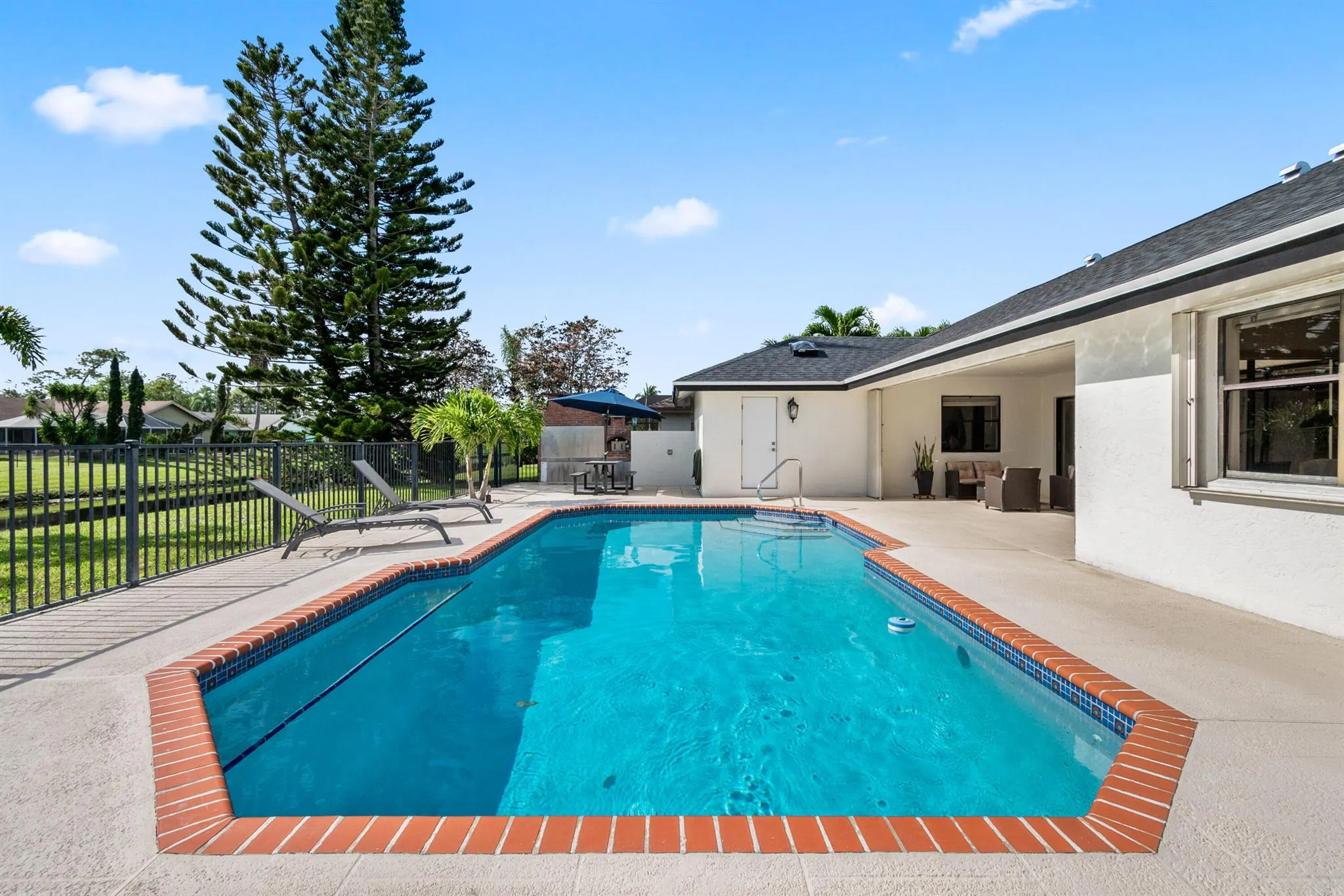 14346 Blackberry Drive