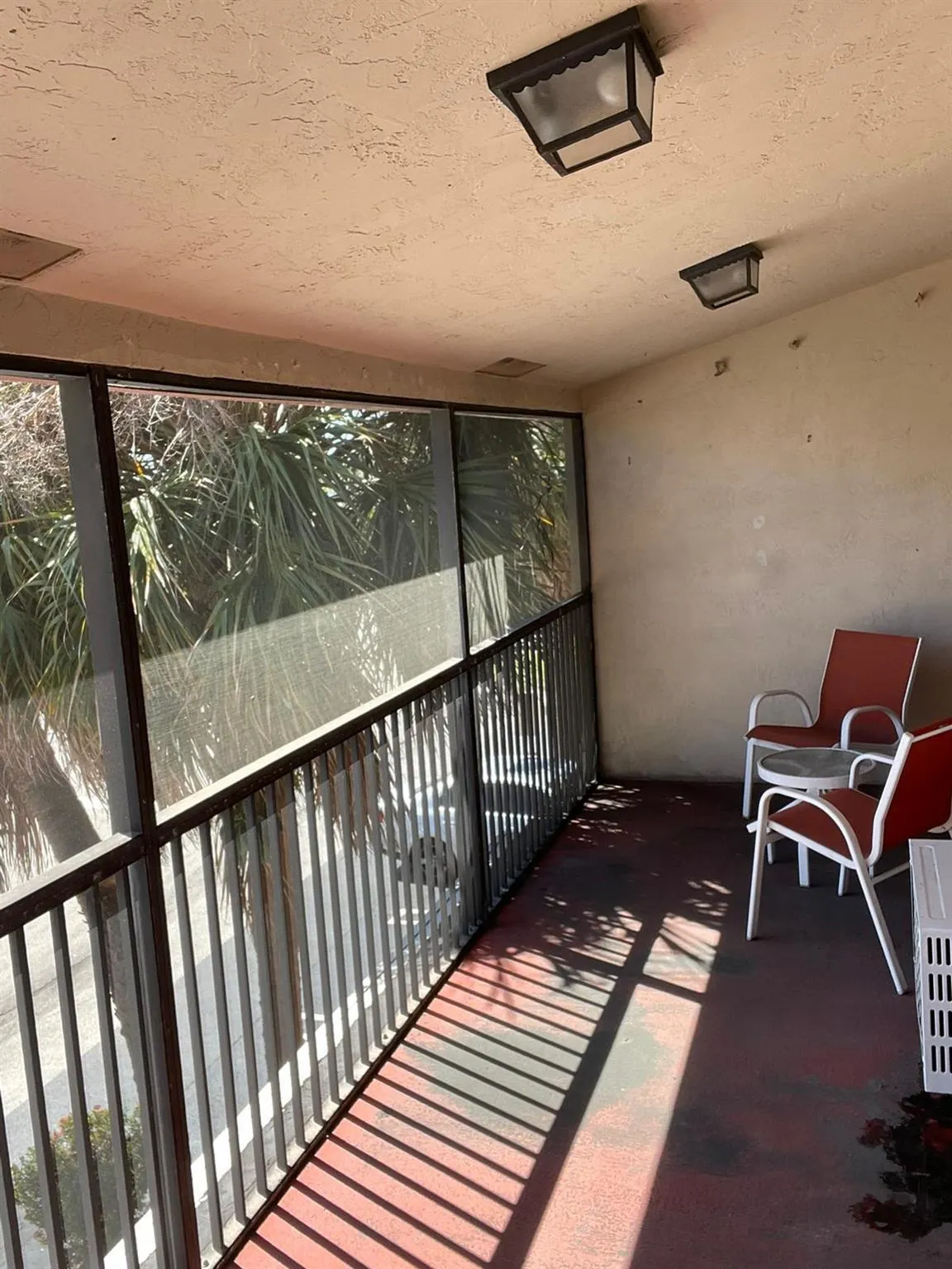 2301 NE 16th Street, #204