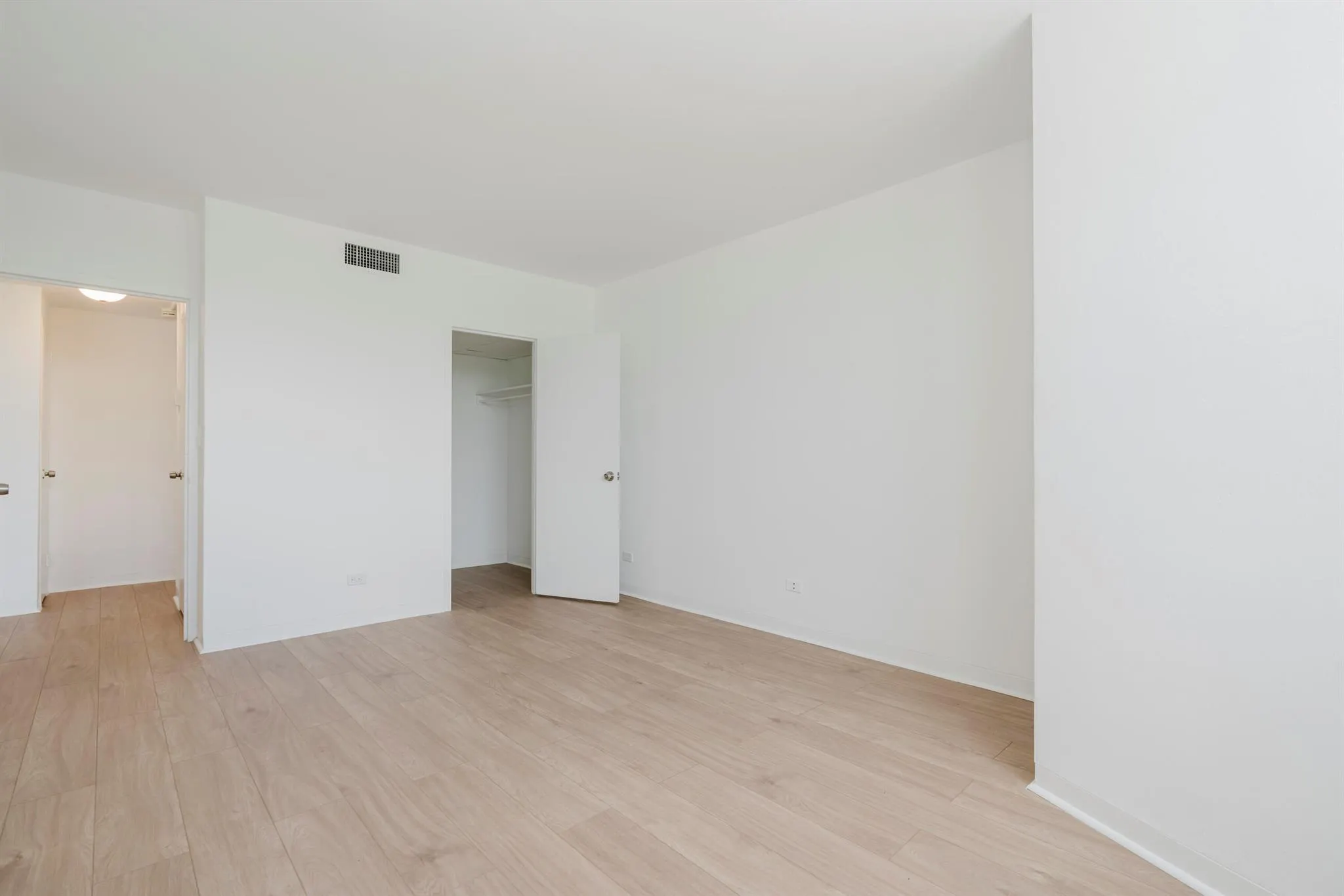 2800 N Flagler Drive, #312