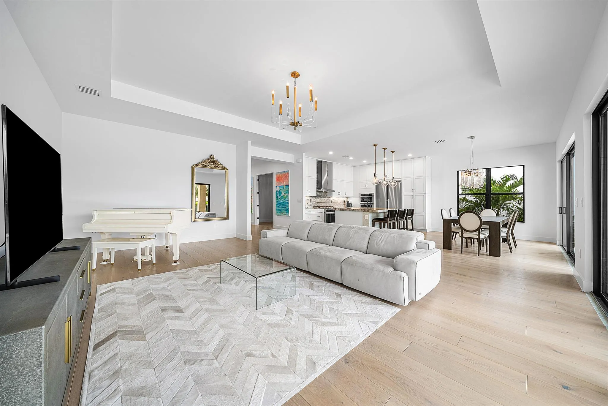 8300 Fishhawk Falls Court