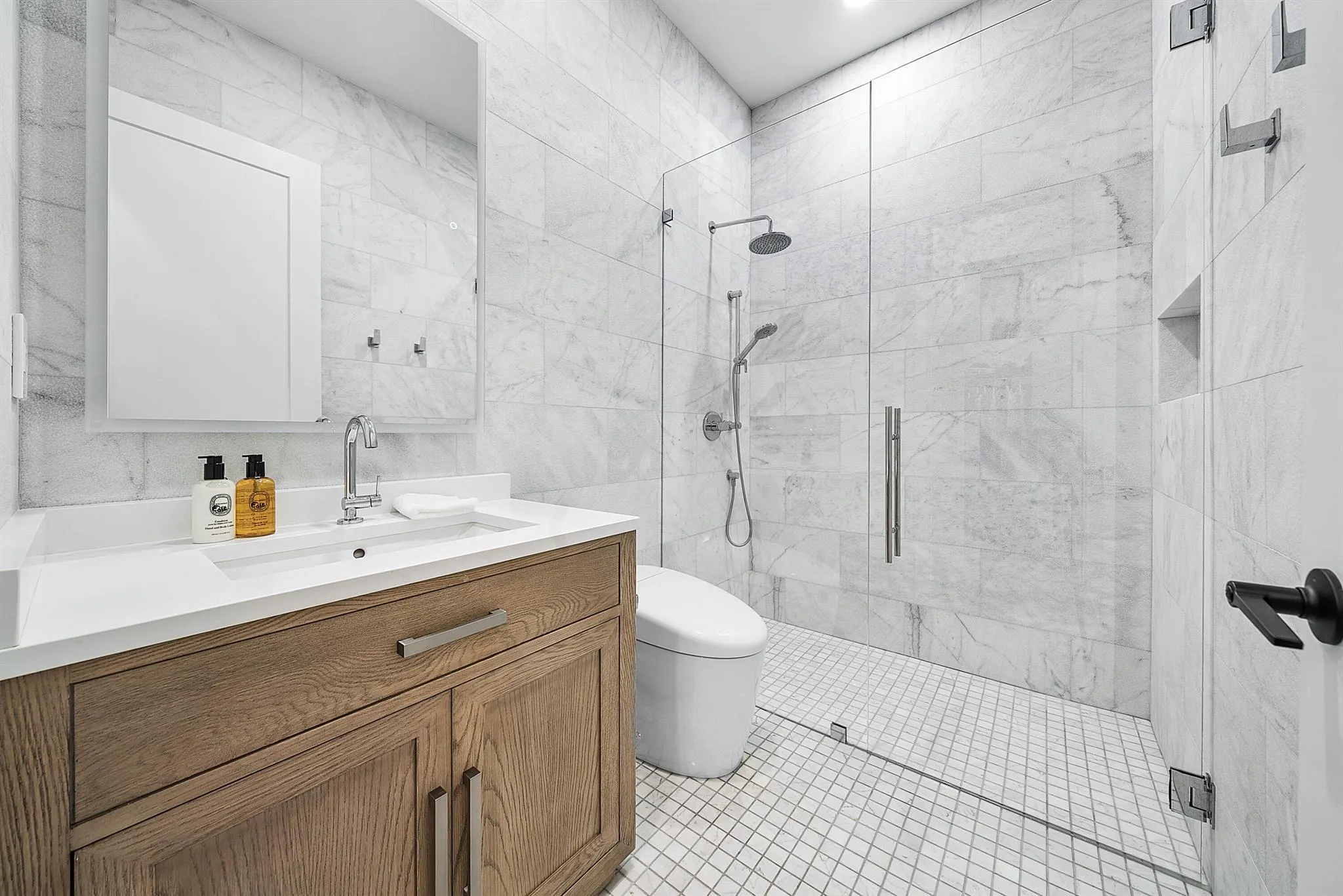 8300 Fishhawk Falls Court