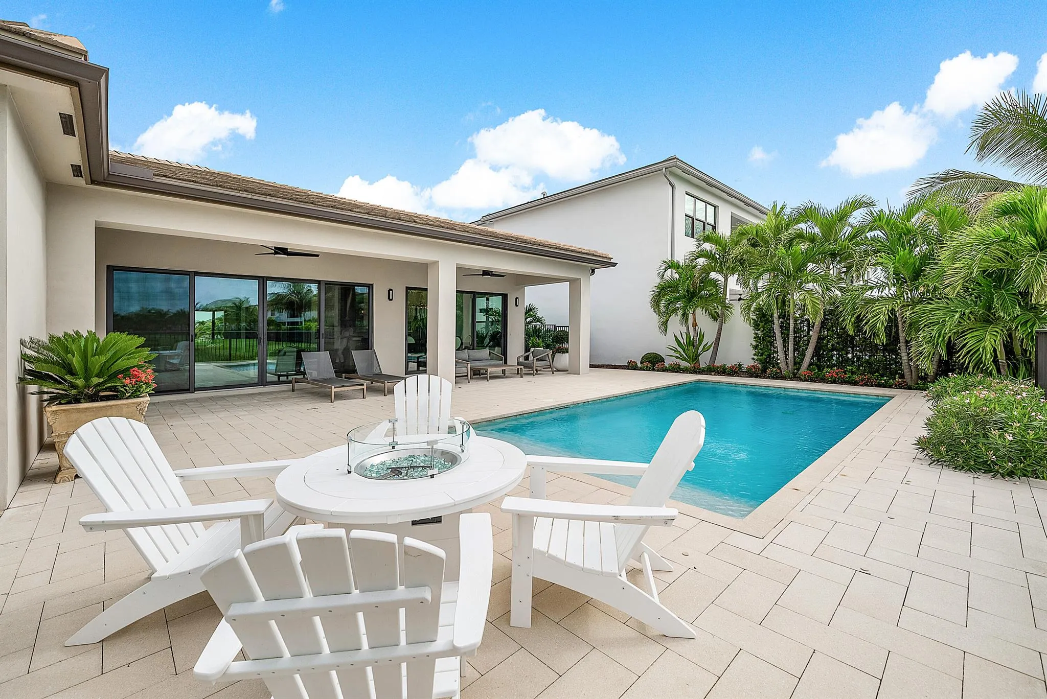 8300 Fishhawk Falls Court