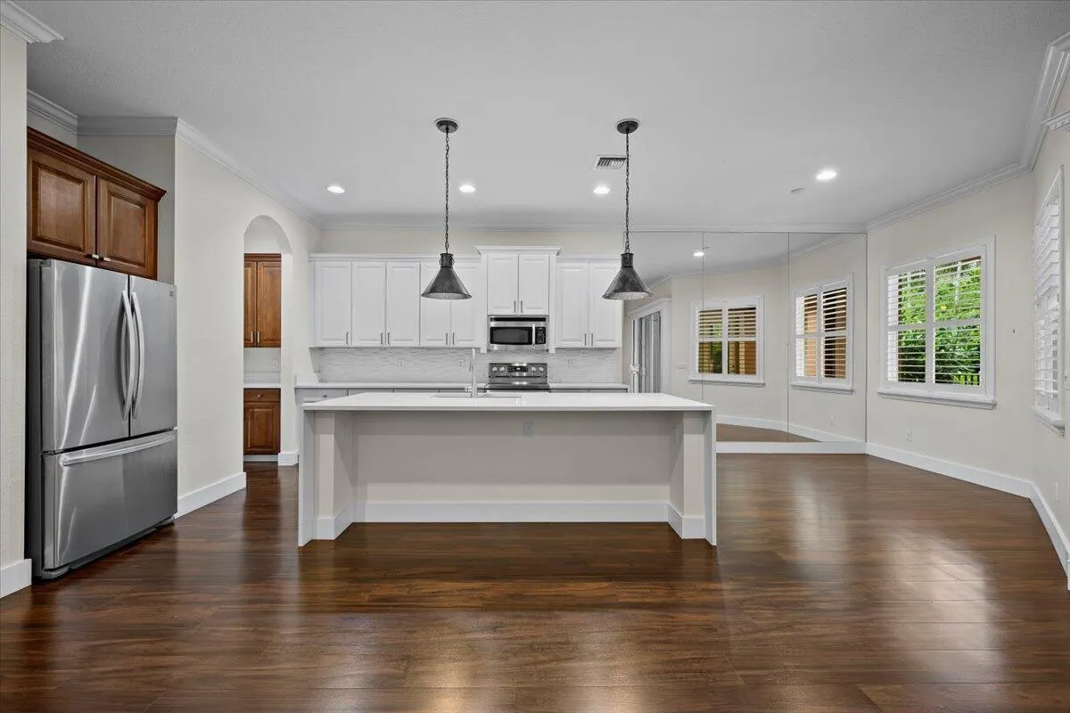 12077 Aviles Circle