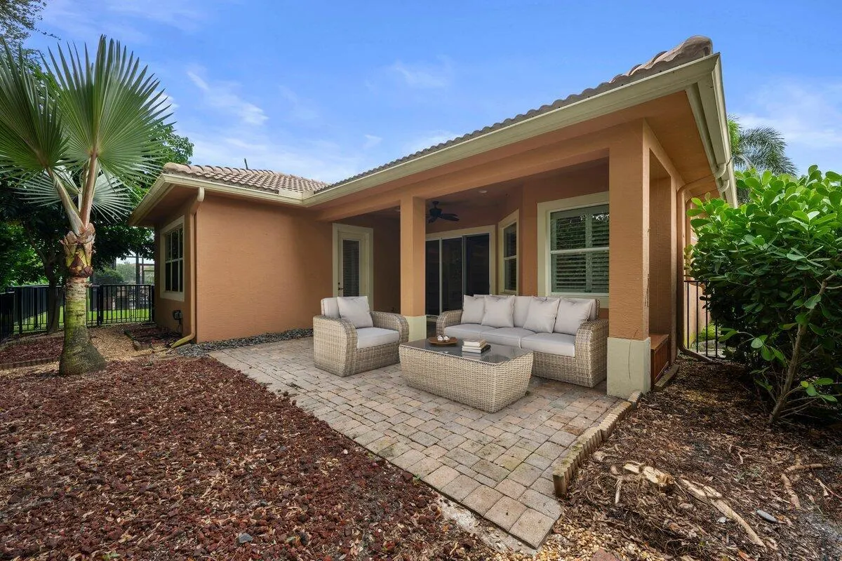 12077 Aviles Circle