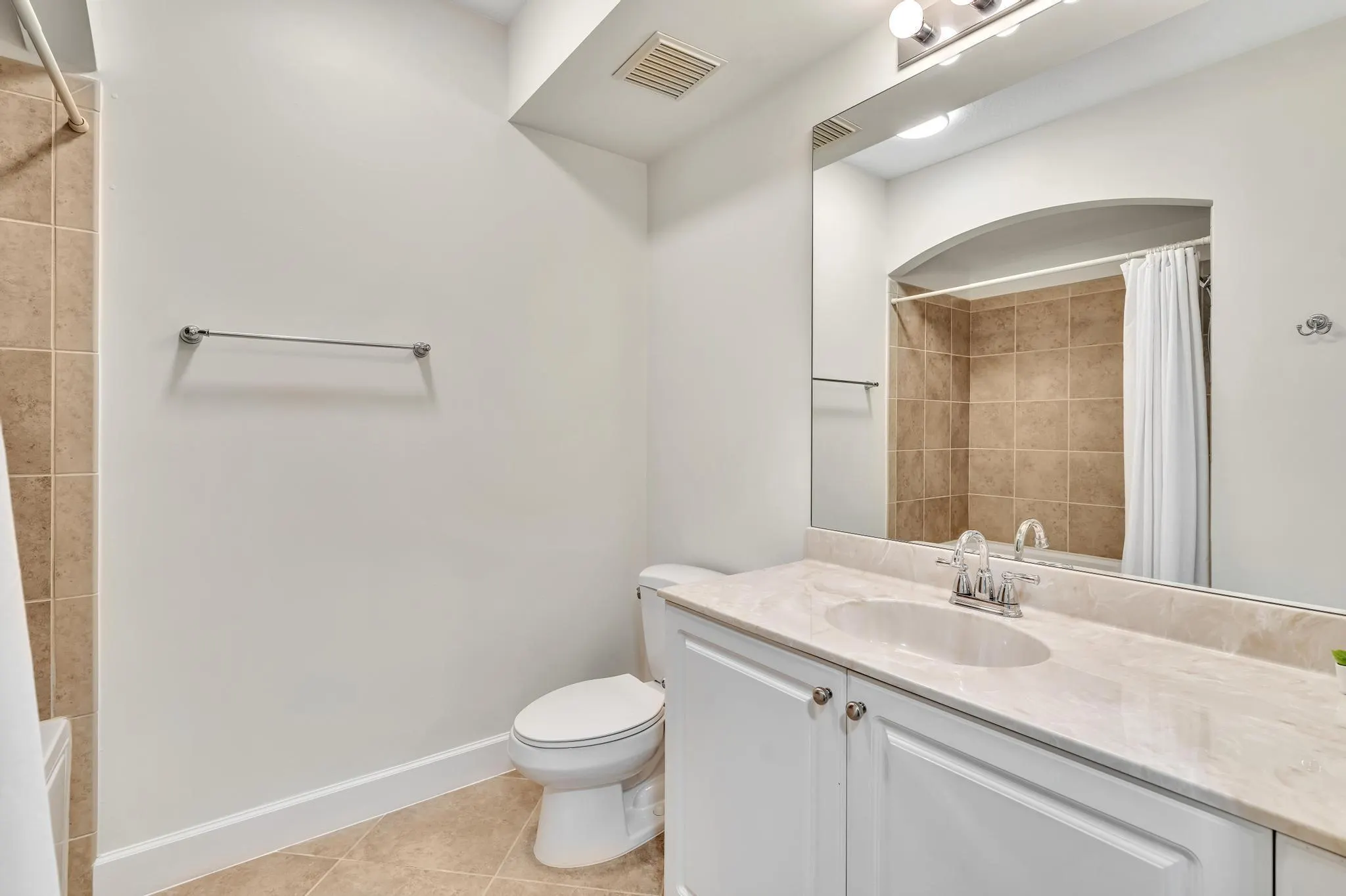 1405 Renaissance Way, #405