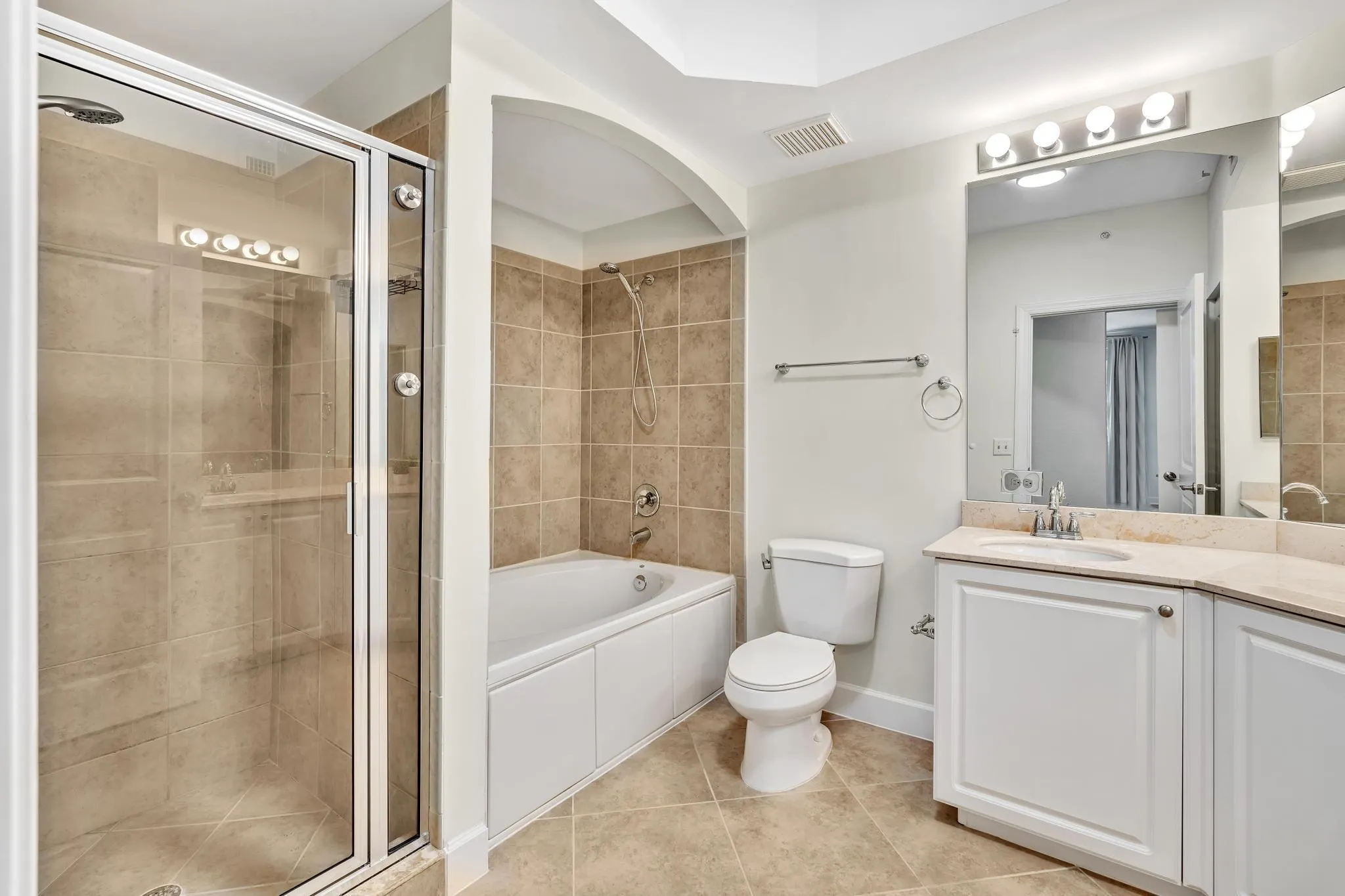 1405 Renaissance Way, #405