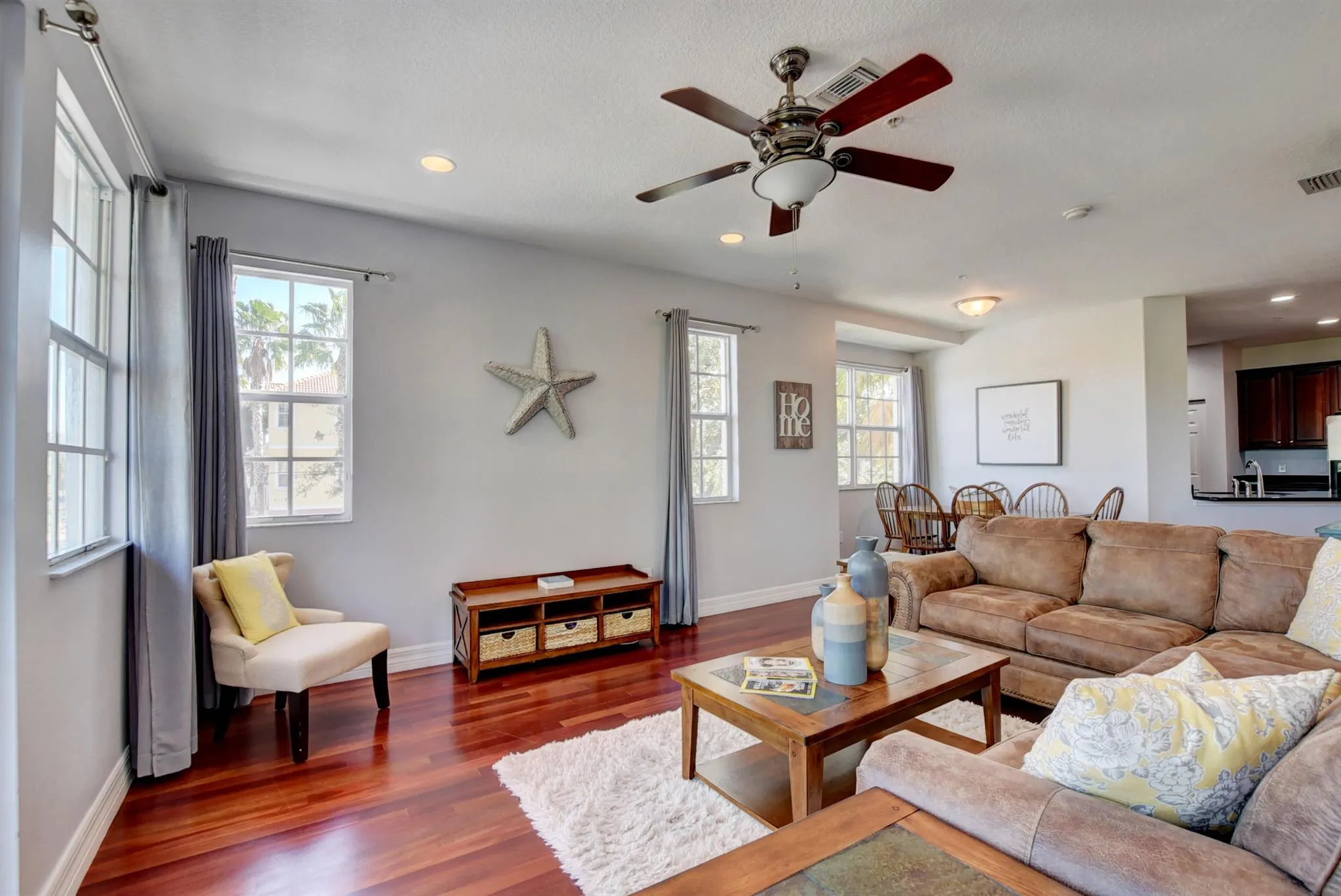 290 NE 5th Avenue, #1